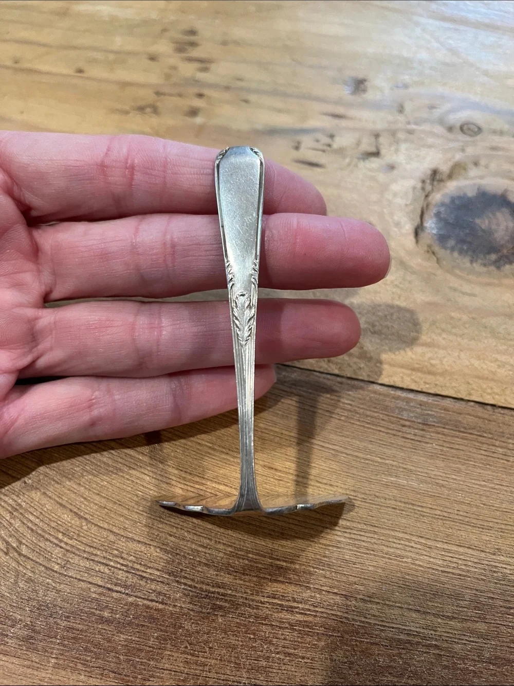 Vintage STERLING SILVER Food Pusher Ornate Handle